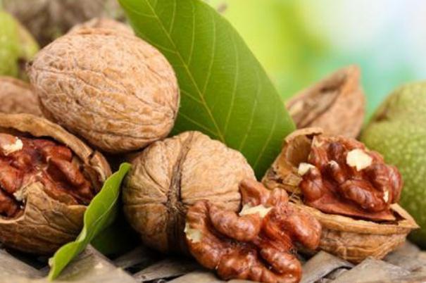 核桃能空腹吃嗎 核桃可以多吃嗎 核桃能空腹吃嗎 核桃可以多吃嗎