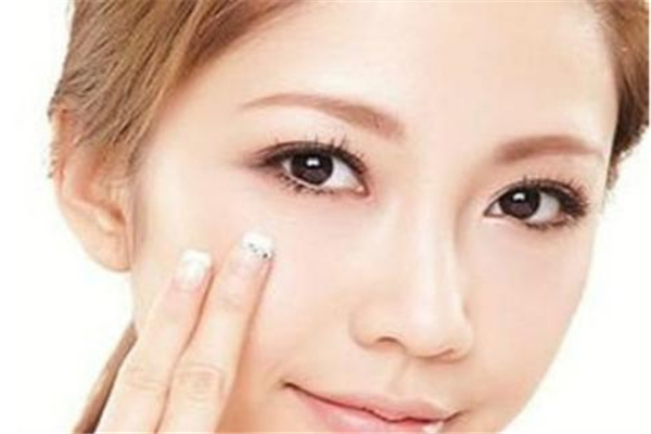 眼霜什么牌子好用 眼霜排名前十名 眼霜什么牌子好用 眼霜排名前十名