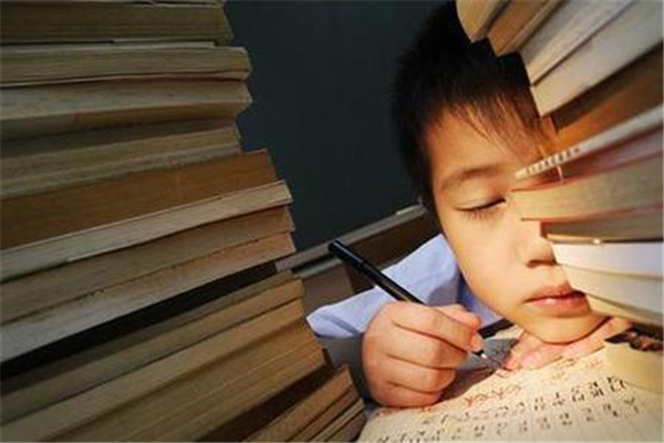 孩子不做作業(yè)怎么處理 為什么孩子不想寫作業(yè) 孩子不做作業(yè)怎么處理 為什么孩子不想寫作業(yè)