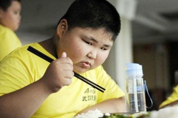 兒童太胖會有哪些影響 小孩太胖有什么危害 兒童太胖會有哪些影響 小孩太胖有什么危害