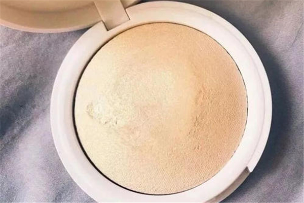 高光可以畫臥蠶嗎 高光可以用什么代替 高光可以畫臥蠶嗎 高光可以用什么代替