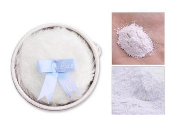 痱子粉和爽身粉一樣嗎 痱子粉有什么功效 痱子粉和爽身粉一樣嗎 痱子粉有什么功效