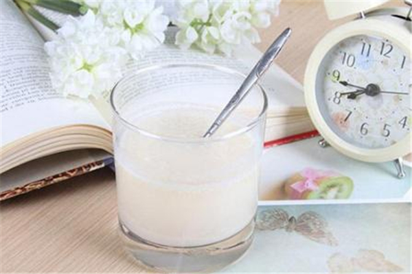 蛋白粉可以空腹喝嗎 蛋白粉有什么用 蛋白粉可以空腹喝嗎 蛋白粉有什么用