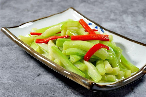 絲瓜軟了還能吃嗎 絲瓜軟了是什么原因 絲瓜軟了還能吃嗎 絲瓜軟了是什么原因