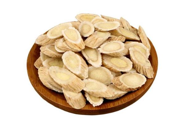 黃芪泡水喝會上火嗎 黃芪泡水一次放多少 黃芪泡水喝會上火嗎 黃芪泡水一次放多少