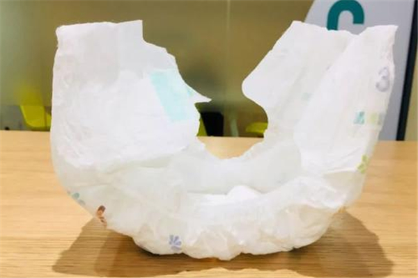 紙尿褲的正確穿法 紙尿褲什么牌子好用 紙尿褲的正確穿法 紙尿褲什么牌子好用