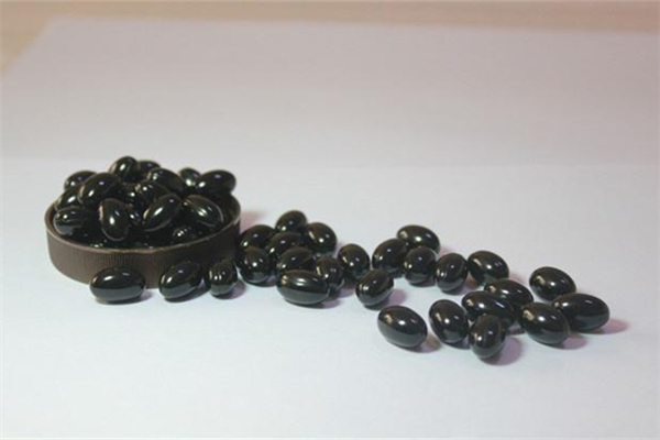 蜂膠可以美容養(yǎng)顏嗎 蜂膠可以祛斑嗎 蜂膠可以美容養(yǎng)顏嗎 蜂膠可以祛斑嗎