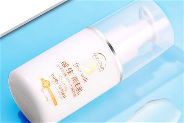 身體乳可以去雞皮嗎 身體乳怎么去雞皮 身體乳可以去雞皮嗎 身體乳怎么去雞皮