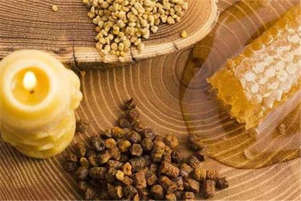 蜂膠涂臉過敏了怎么辦 蜂膠涂臉后多長時間洗掉 蜂膠涂臉過敏了怎么辦 蜂膠涂臉后多長時間洗掉