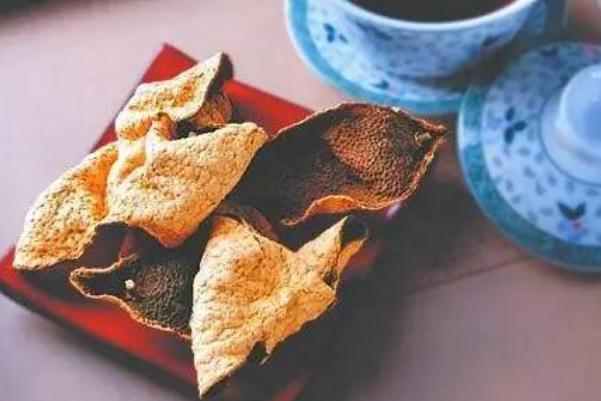 陳皮能長(zhǎng)期泡水喝嗎 陳皮能降尿酸嗎 陳皮能長(zhǎng)期泡水喝嗎 陳皮能降尿酸嗎