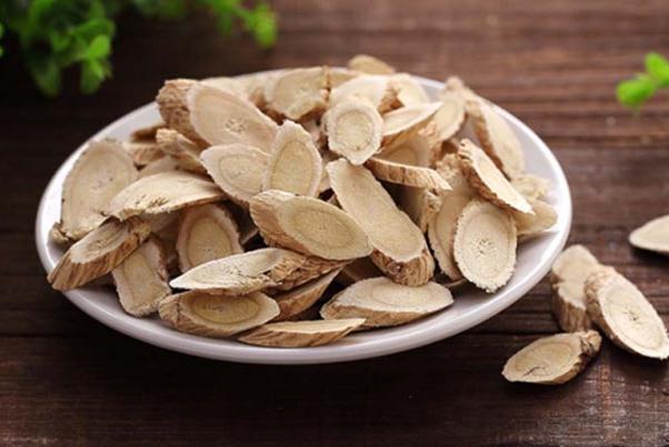 當(dāng)歸有什么藥用價(jià)值 當(dāng)歸可以長(zhǎng)期吃嗎 當(dāng)歸有什么藥用價(jià)值 當(dāng)歸可以長(zhǎng)期吃嗎