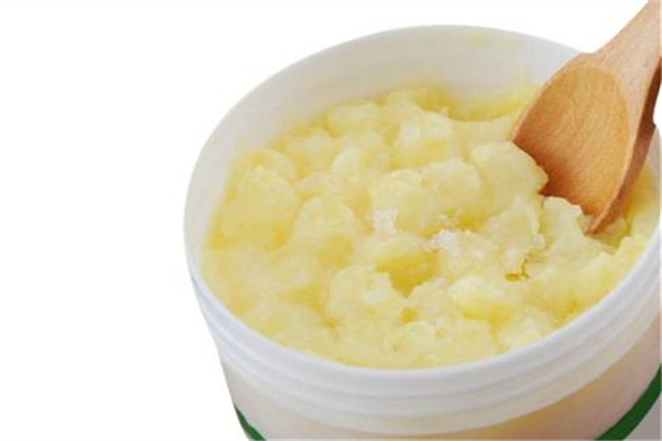 蜂王漿可以降血糖嗎 蜂王漿血糖高的人能吃嗎 蜂王漿可以降血糖嗎 蜂王漿血糖高的人能吃嗎