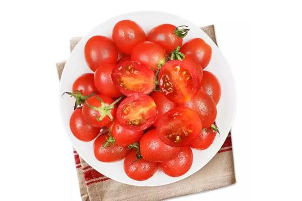 圣女果對(duì)孕婦的功效與作用 圣女果對(duì)孕婦的好處 圣女果對(duì)孕婦的功效與作用 圣女果對(duì)孕婦的好處