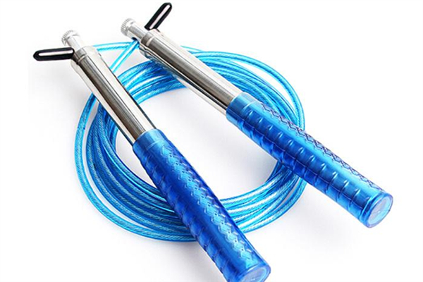 跳繩有繩和無繩的區(qū)別 跳繩有繩好還是無繩好 跳繩有繩和無繩的區(qū)別 跳繩有繩好還是無繩好