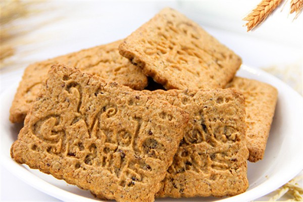 代餐餅干吃多了會(huì)怎么樣 代餐餅干選哪一種比較好 代餐餅干吃多了會(huì)怎么樣 代餐餅干選哪一種比較好