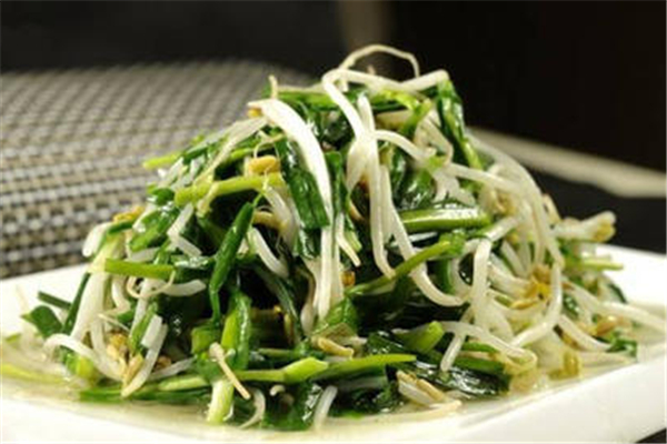 韭菜可以和小龍蝦一起吃嗎 韭菜與什么食物相克 韭菜可以和小龍蝦一起吃嗎 韭菜與什么食物相克