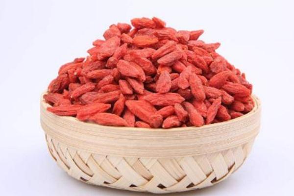 枸杞有補(bǔ)腎的功效嗎 枸杞怎么吃可以補(bǔ)腎 枸杞有補(bǔ)腎的功效嗎 枸杞怎么吃可以補(bǔ)腎