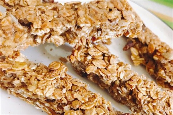 能量棒可以幫助減肥嗎 能量棒的功效和作用 能量棒可以幫助減肥嗎 能量棒的功效和作用