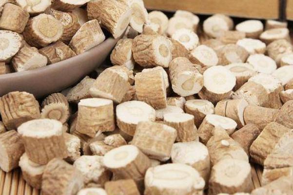 板藍根可以預(yù)防流感嗎 板藍根可以和阿莫西林一起吃么 板藍根可以預(yù)防流感嗎 板藍根可以和阿莫西林一起吃么