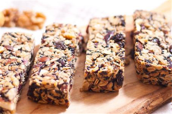 能量棒可以幫助減肥嗎 能量棒的功效和作用 能量棒可以幫助減肥嗎 能量棒的功效和作用