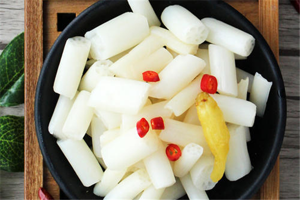 泡藕帶可以直接吃嗎 藕帶泡椒怎么做 泡藕帶可以直接吃嗎 藕帶泡椒怎么做