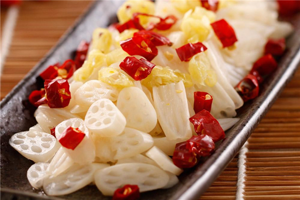 藕帶可以生吃嗎 藕帶生吃吧好還是熟吃好 藕帶可以生吃嗎 藕帶生吃吧好還是熟吃好