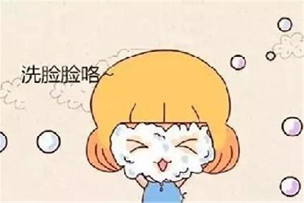 敏感肌可以用冷水洗臉嗎 敏感肌用什么水洗臉比較好 敏感肌可以用冷水洗臉嗎 敏感肌用什么水洗臉比較好