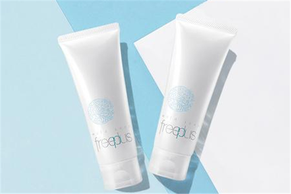 敏感肌用洗面奶還是清水 敏感肌用什么洗面奶比較好 敏感肌用洗面奶還是清水 敏感肌用什么洗面奶比較好