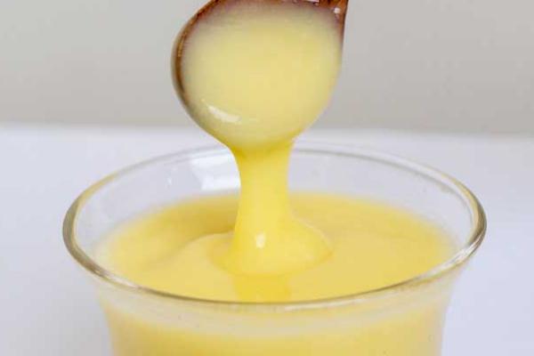 蜂王漿的口感是什么味道 蜂王漿是怎么提取的 蜂王漿的口感是什么味道 蜂王漿是怎么提取的