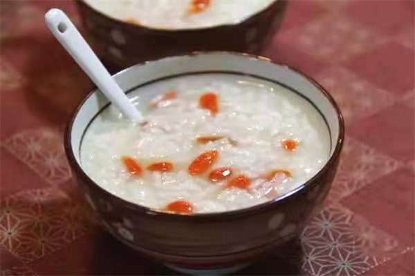 糯米粥養(yǎng)胃還是大米粥養(yǎng)胃 糯米粥有什么營養(yǎng)成分 糯米粥養(yǎng)胃還是大米粥養(yǎng)胃 糯米粥有什么營養(yǎng)成分