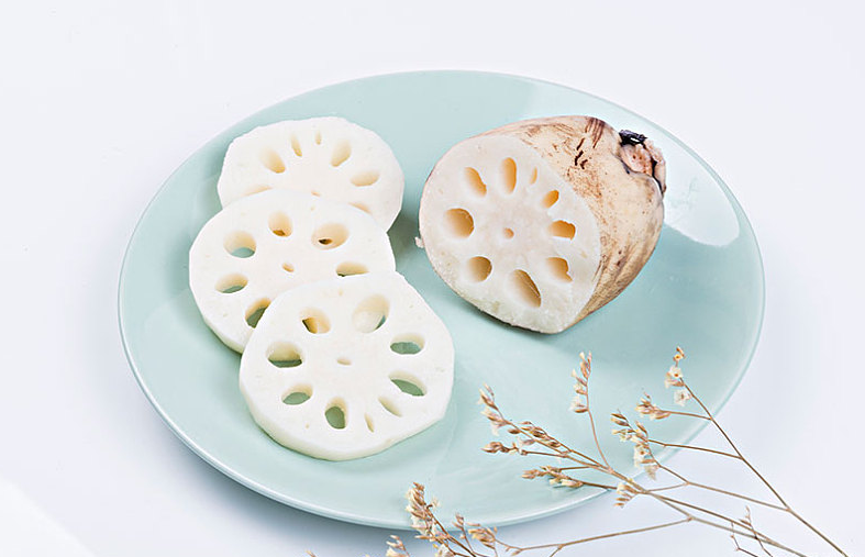 蓮藕孔里面黑了還能吃嗎 蓮藕孔里面黑怎么清理 蓮藕孔里面黑了還能吃嗎 蓮藕孔里面黑怎么清理