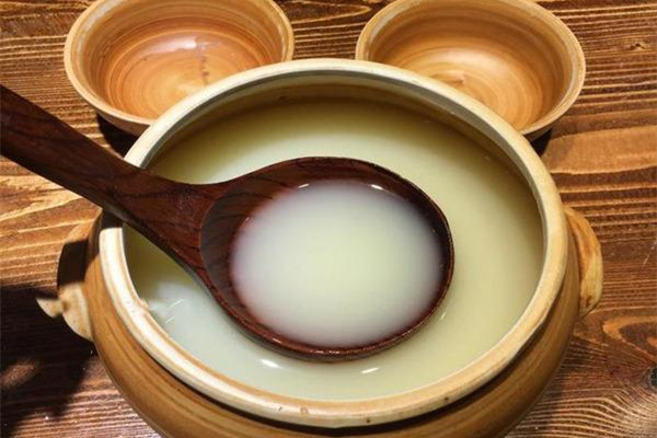 米酒孕婦可以吃嗎 米酒不合適什么人喝 米酒孕婦可以吃嗎 米酒不合適什么人喝