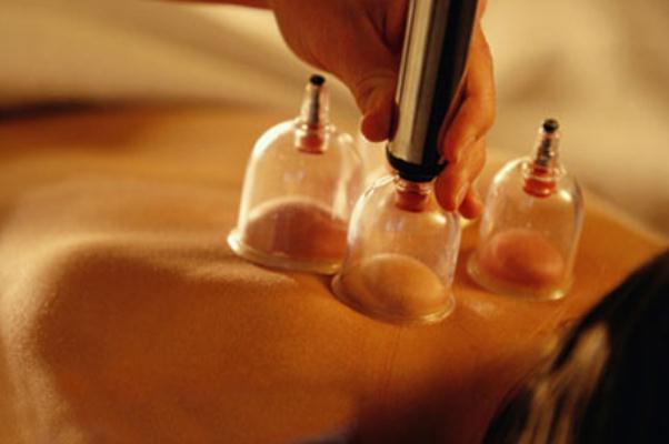 拔火罐會(huì)引起月經(jīng)推遲嗎 拔火罐會(huì)影響月經(jīng)嗎 拔火罐會(huì)引起月經(jīng)推遲嗎 拔火罐會(huì)影響月經(jīng)嗎