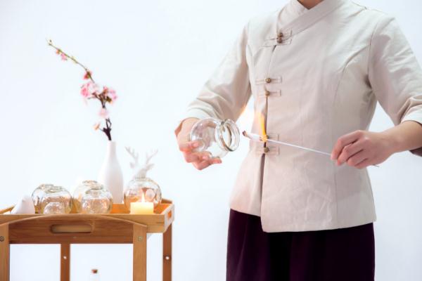 拔火罐能吹空調嗎 拔火罐能吹風嗎 拔火罐能吹空調嗎 拔火罐能吹風嗎