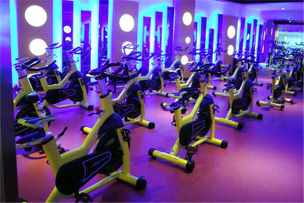 動(dòng)感單車減肥瘦哪里 動(dòng)感單車減肥效果好嗎 動(dòng)感單車減肥瘦哪里 動(dòng)感單車減肥效果好嗎