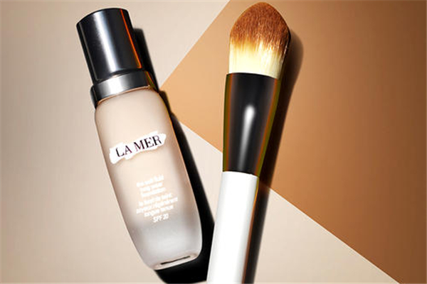 遮瑕可以遮痣嗎 遮瑕膏和遮瑕液哪個(gè)好 遮瑕可以遮痣嗎 遮瑕膏和遮瑕液哪個(gè)好