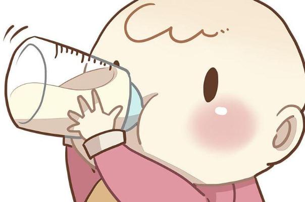 新生兒吐奶是因?yàn)槌远嗔藛?新生兒吐奶是不是受涼了 新生兒吐奶是因?yàn)槌远嗔藛?新生兒吐奶是不是受涼了