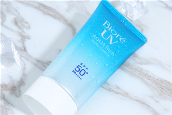 碧柔防曬霜防水防汗嗎 碧柔防曬霜防水效果怎么樣 碧柔防曬霜防水防汗嗎 碧柔防曬霜防水效果怎么樣