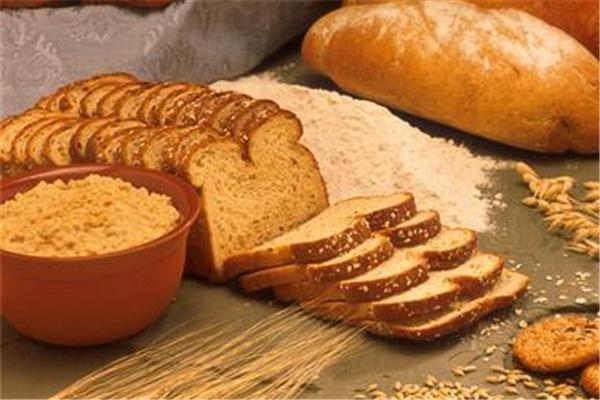 全麥面包熱量高嗎 全麥面包算不算碳水 全麥面包熱量高嗎 全麥面包算不算碳水