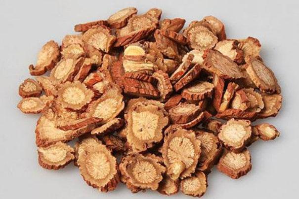 丹參的功效與作用 丹參的副作用 丹參的功效與作用 丹參的副作用