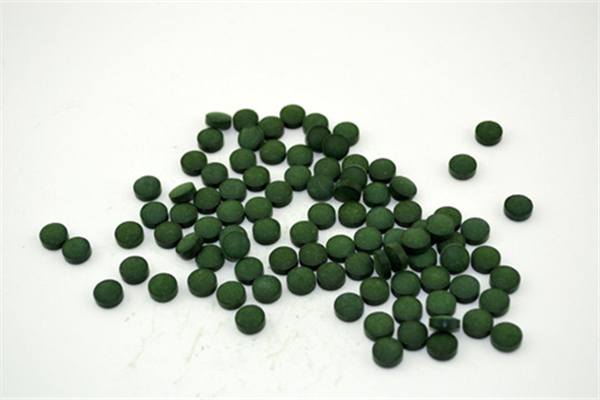 螺旋藻片一次吃幾粒 螺旋藻片吃多了有害嗎 螺旋藻片一次吃幾粒 螺旋藻片吃多了有害嗎