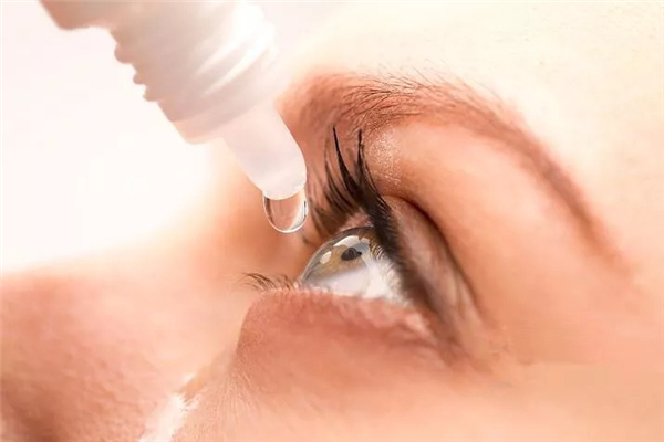 上火眼睛有什么癥狀 上火眼睛充血怎么辦 上火眼睛有什么癥狀 上火眼睛充血怎么辦