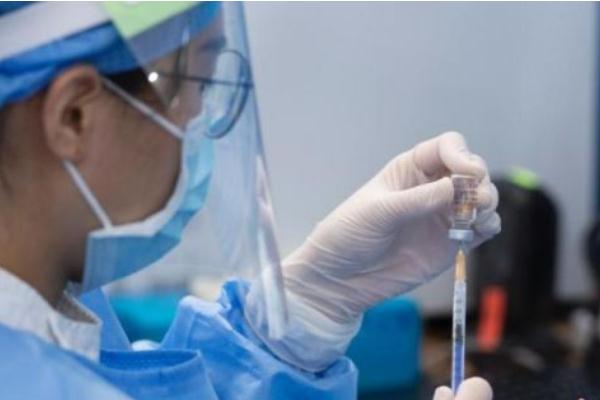 新冠疫苗兩針不一樣有影響嗎 新冠疫苗第二針逾期沒(méi)打怎么辦 新冠疫苗兩針不一樣有影響嗎 新冠疫苗第二針逾期沒(méi)打怎么辦