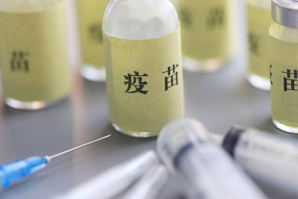 打完hpv多久可以新冠疫苗 如何判斷癥狀是不良反應(yīng)還是偶合反應(yīng) 打完hpv多久可以新冠疫苗 如何判斷癥狀是不良反應(yīng)還是偶合反應(yīng)