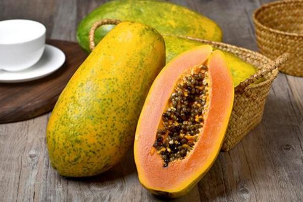 木瓜的作用功效是什么 木瓜的正確吃法 木瓜的作用功效是什么 木瓜的正確吃法