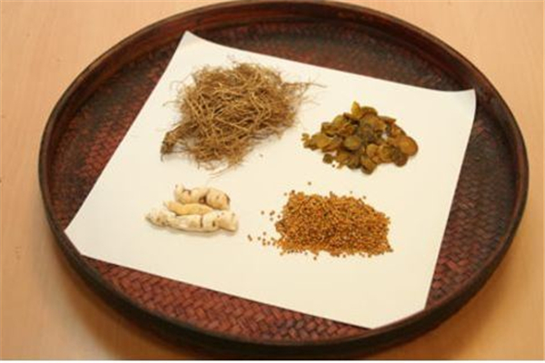 三伏貼可以祛濕嗎 三伏貼有什么作用和功效 三伏貼可以祛濕嗎 三伏貼有什么作用和功效