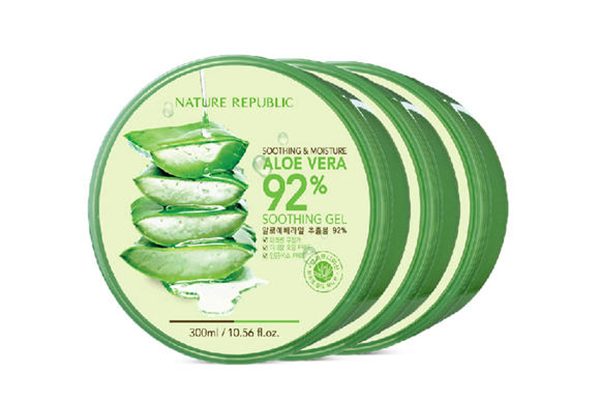 蘆薈膠可以收縮毛孔嗎 蘆薈膠可以當(dāng)面膜用嗎 蘆薈膠可以收縮毛孔嗎 蘆薈膠可以當(dāng)面膜用嗎