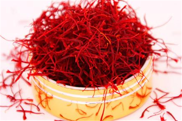 藏紅花對(duì)月經(jīng)不調(diào)有好處嗎 藏紅花的功效對(duì)女人有什么好 藏紅花對(duì)月經(jīng)不調(diào)有好處嗎 藏紅花的功效對(duì)女人有什么好