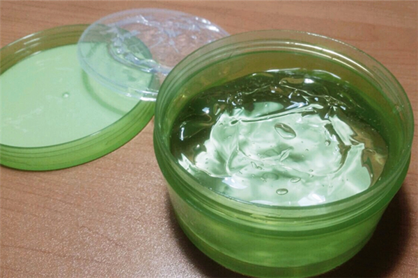 蘆薈膠的功效和作用 蘆薈膠什么牌子好 蘆薈膠的功效和作用 蘆薈膠什么牌子好