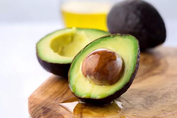 牛油果減肥可以吃嗎 牛油果真的能減肥嗎 牛油果減肥可以吃嗎 牛油果真的能減肥嗎